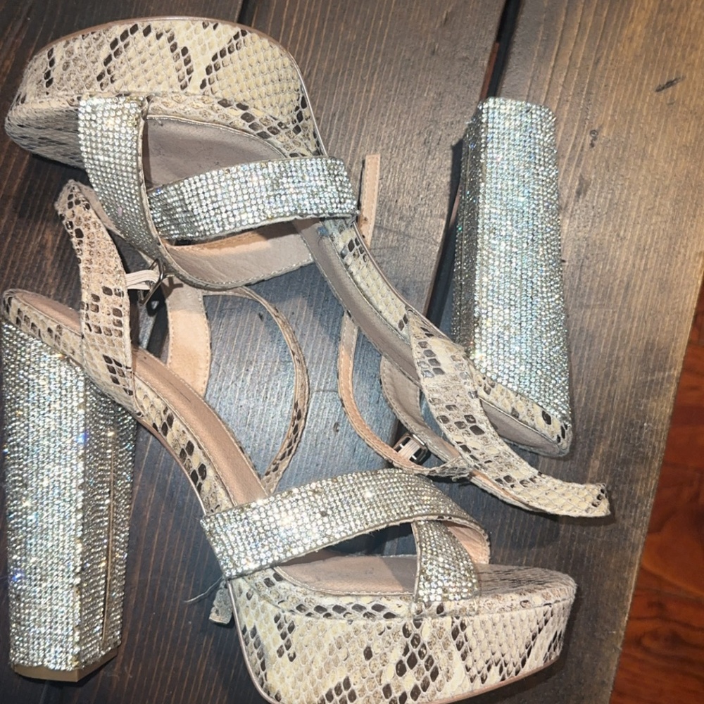 Snake Print Blinged Platform Heel SZ 10